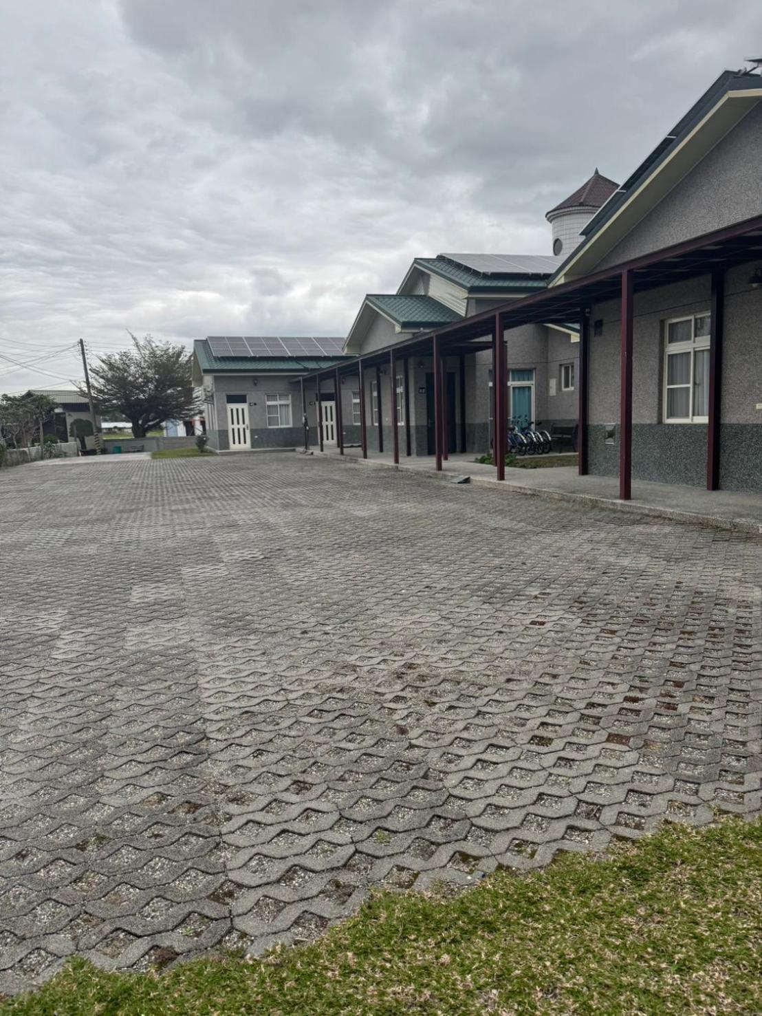 Brown No.3 B&B Chishang Exterior photo